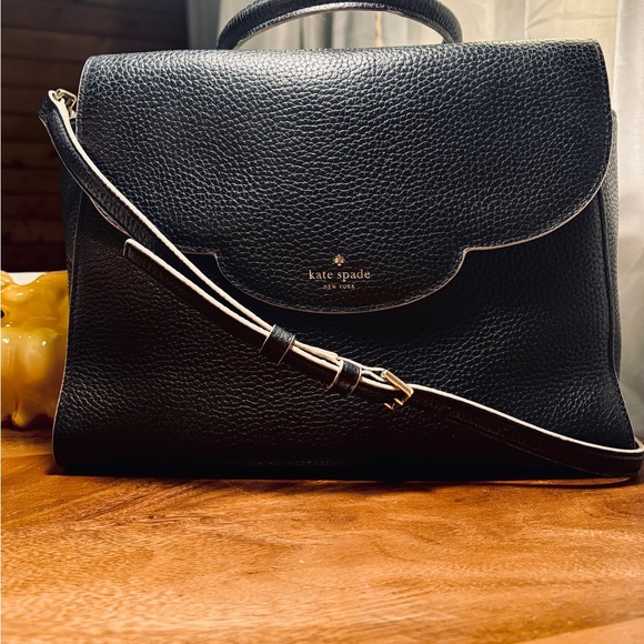 Kate Spade ♠️ Handbags - Full Size Kate Spade Leewood Place Leather Crossbody Bag Tote Black Scallops